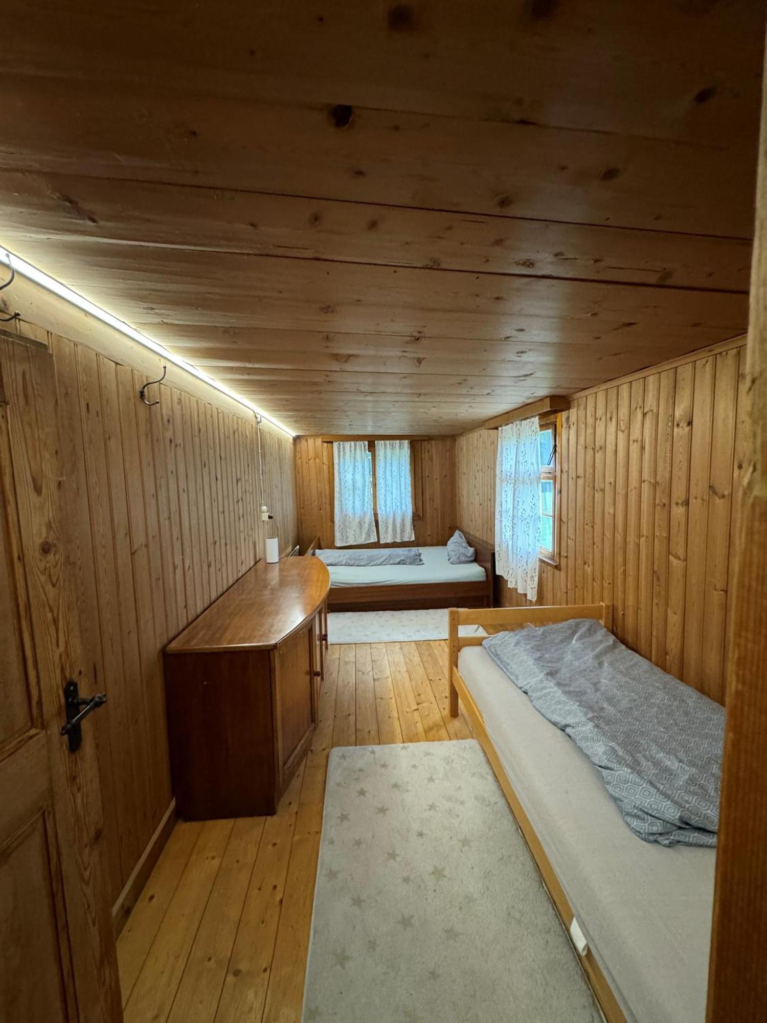 Freundliche 2-Zimmer-Erdgeschosswohnung Mit Garten In Seeberg Sonntag Εξωτερικό φωτογραφία