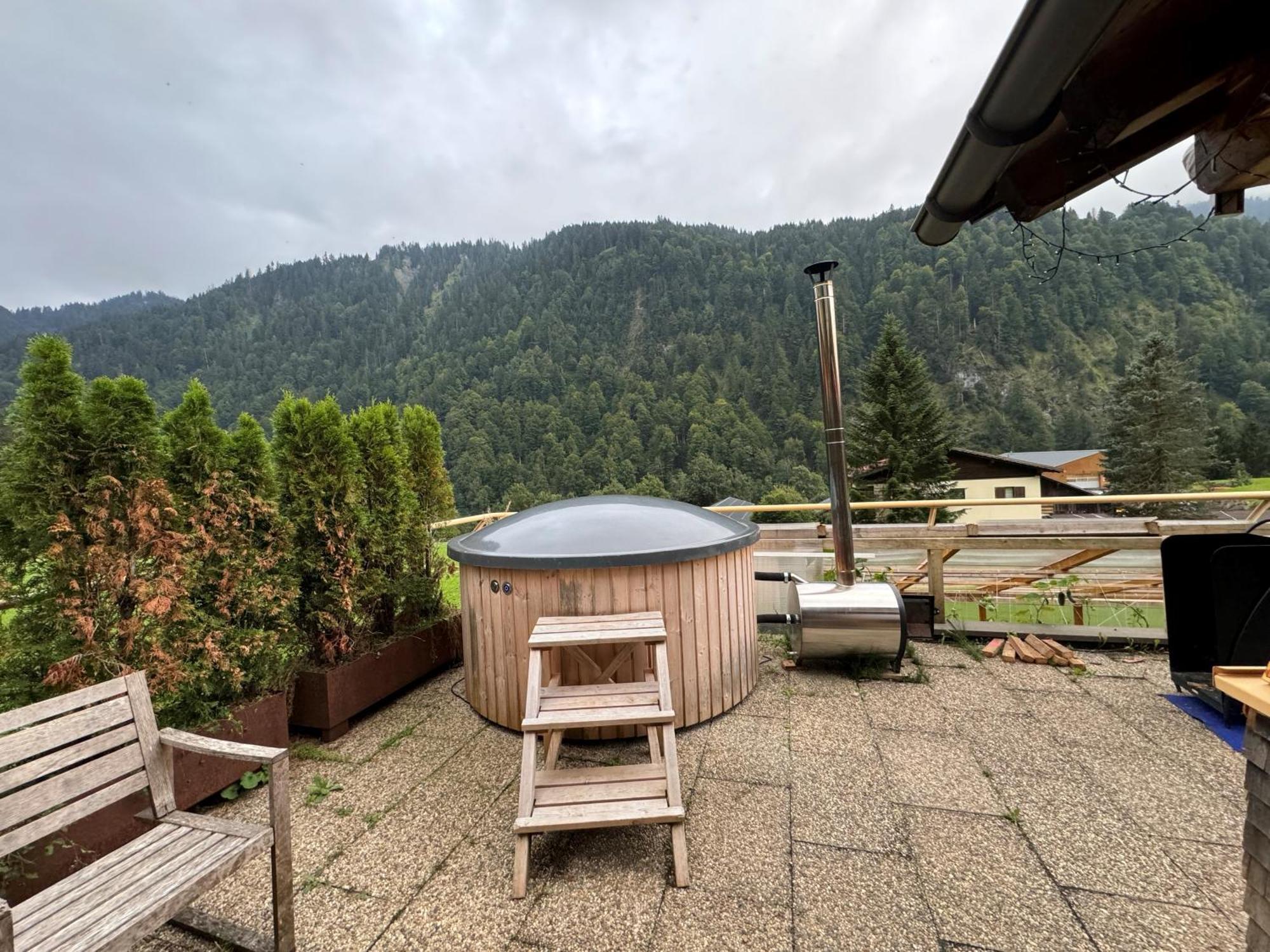 Freundliche 2-Zimmer-Erdgeschosswohnung Mit Garten In Seeberg Sonntag Εξωτερικό φωτογραφία